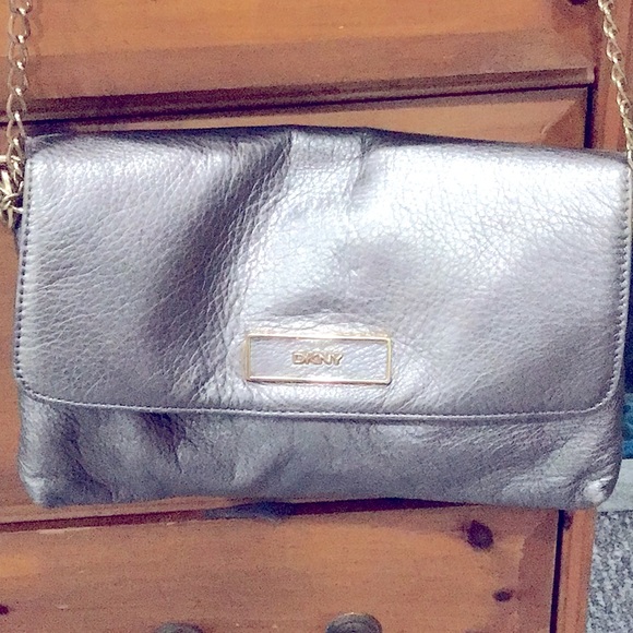DKNY Soft leather handbag!